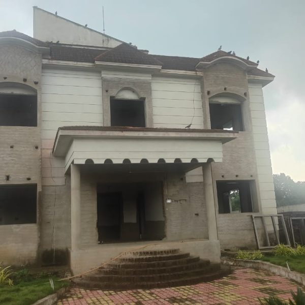 WhatsApp Image 2025-10-16 at 11.58.57 AM (1)